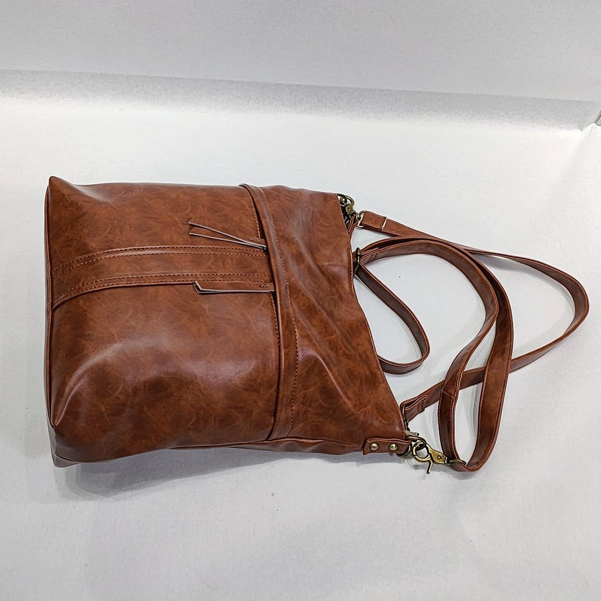 RETRO OIL WAX LEATHER ONE-SHOULDER CROSSBODY BAG_CWAB0920