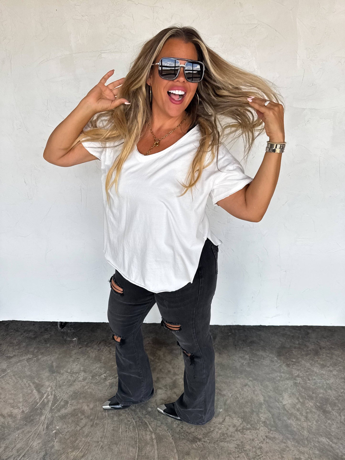 NEW COLORS- ASHLAND STRAIGHT LEG DISTRESSED JEANS