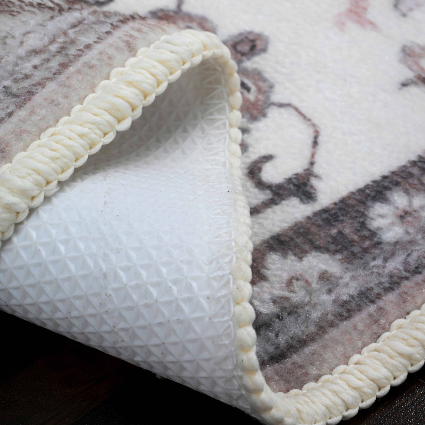 Bibb Home Washable Flannel Printed Accent Rug with Latex Bac