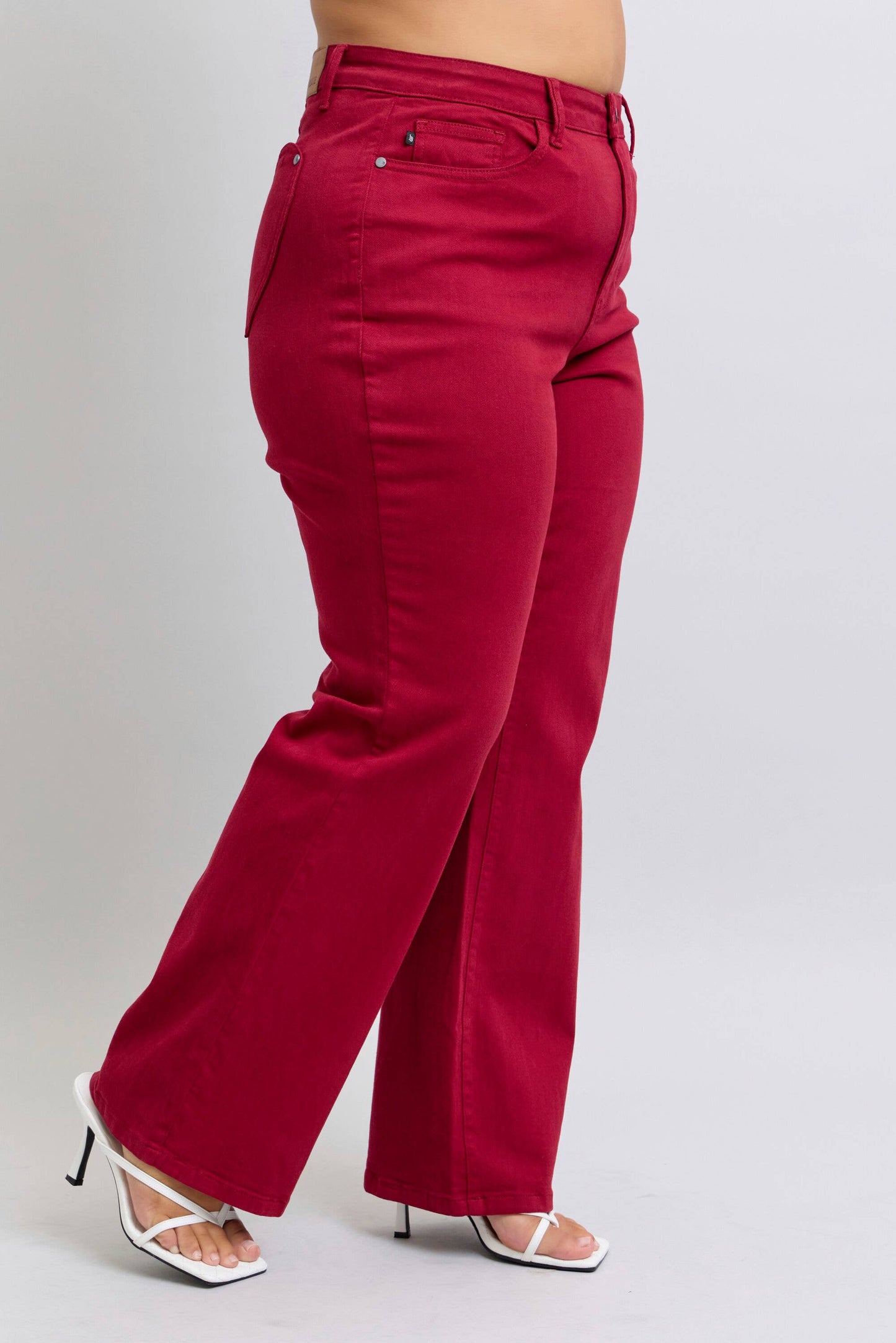 Heart Shaped Back Pockets High Waisted 90's Straight- PLUS