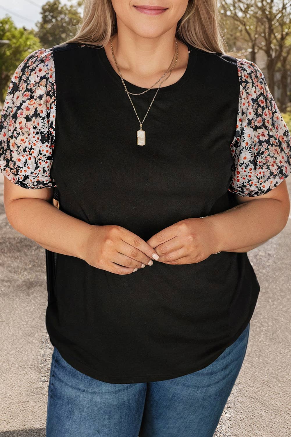 Plus Size Daisy Printed Short Bubble Sleeve Tunic Top