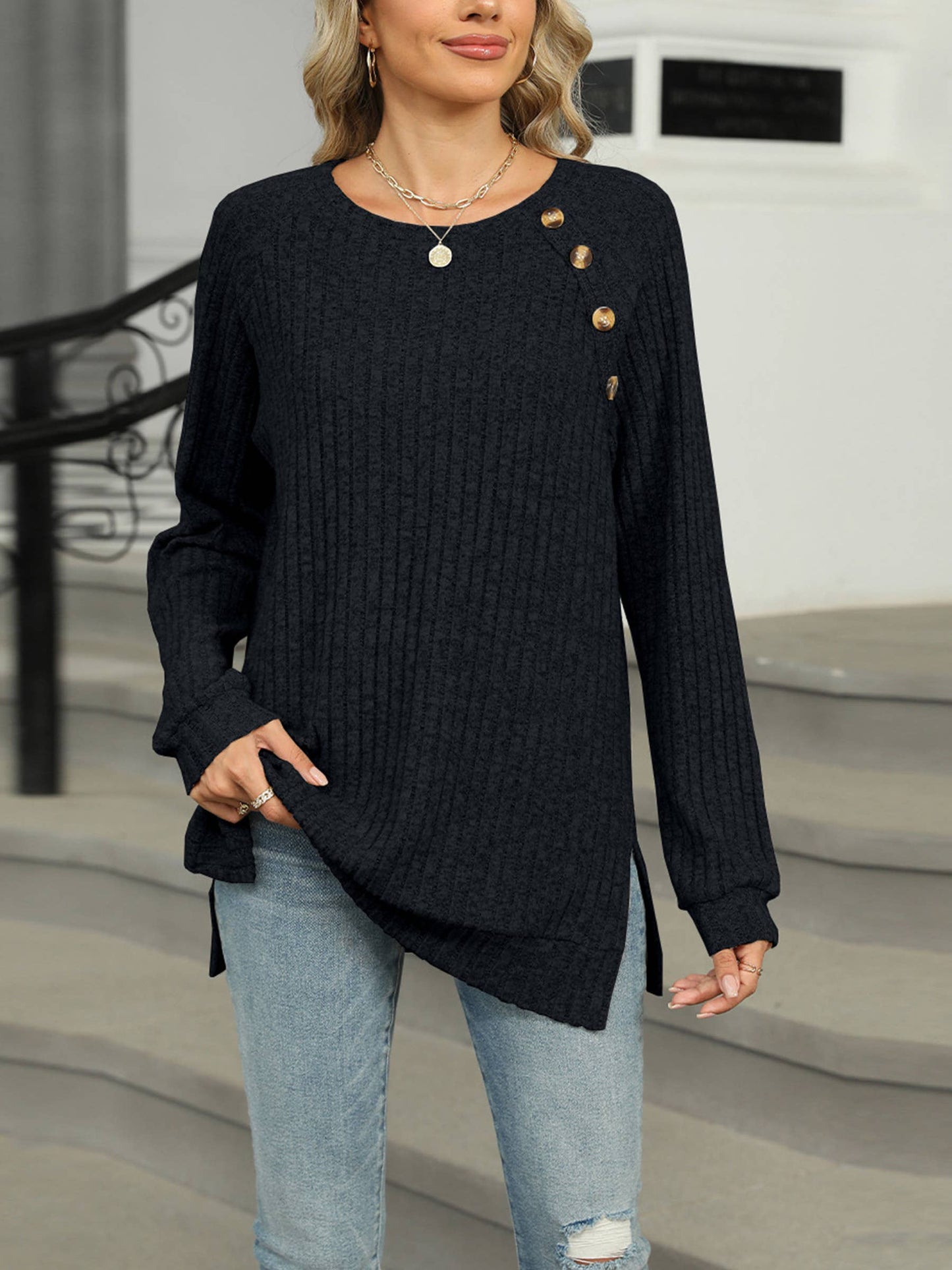 Round Neck Solid Color Split Top