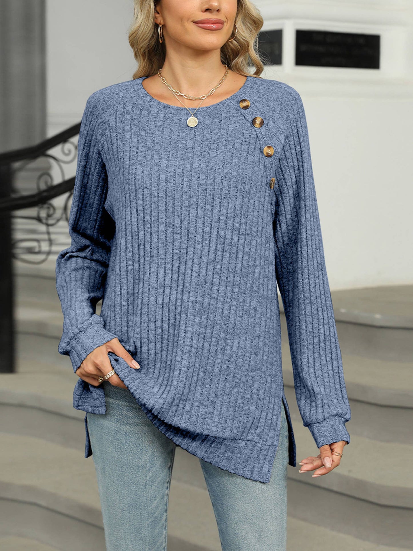 Round Neck Solid Color Split Top