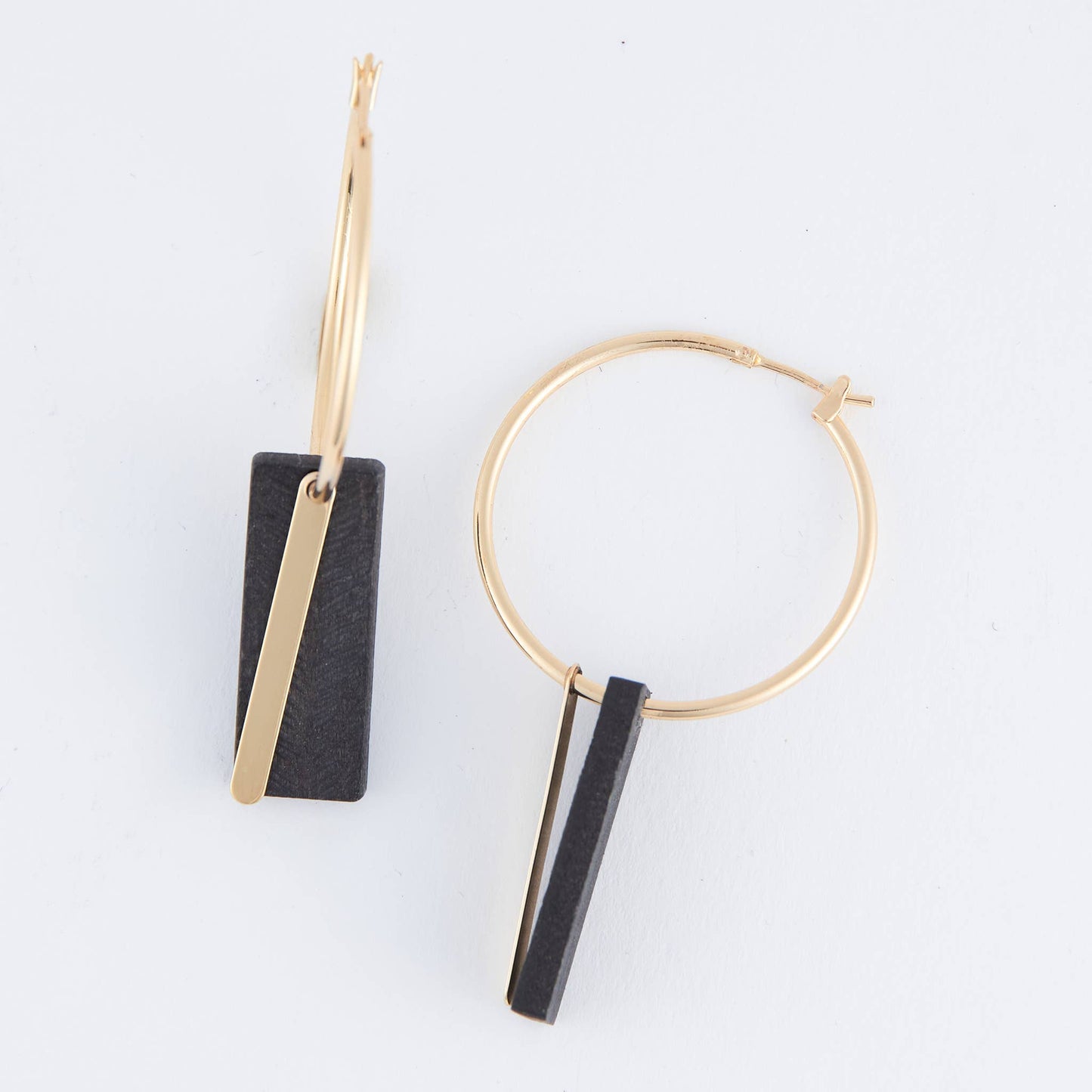 Jolie Wooden Bar Gold Hoop Earrings
