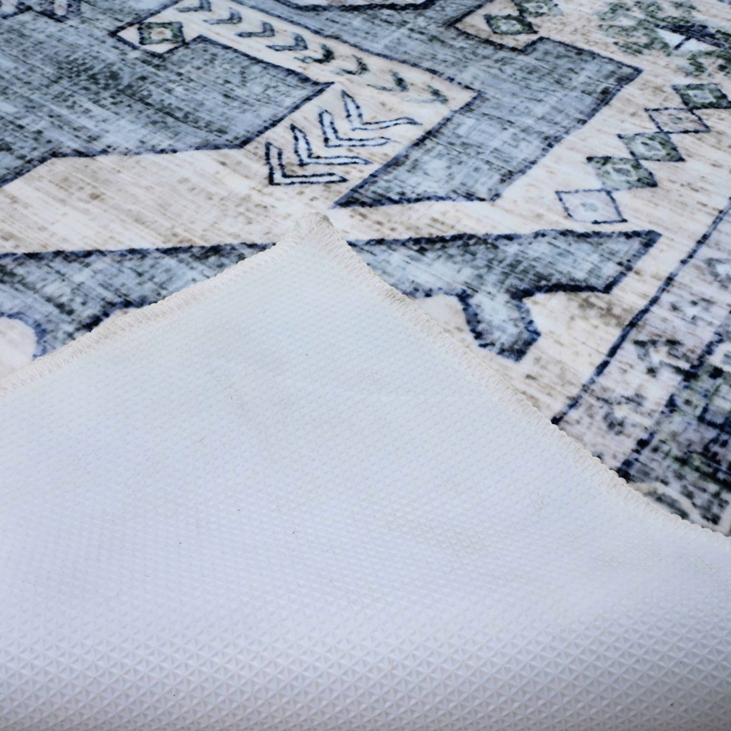 Bibb Home Washable Flannel Printed Accent Rug with Latex Bac