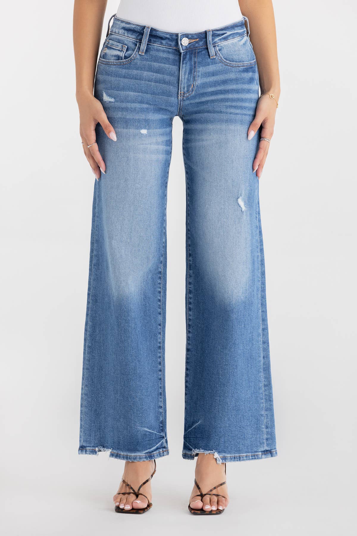 M2350W- MID RISE WIDE LEG JEANS: 32 / 29