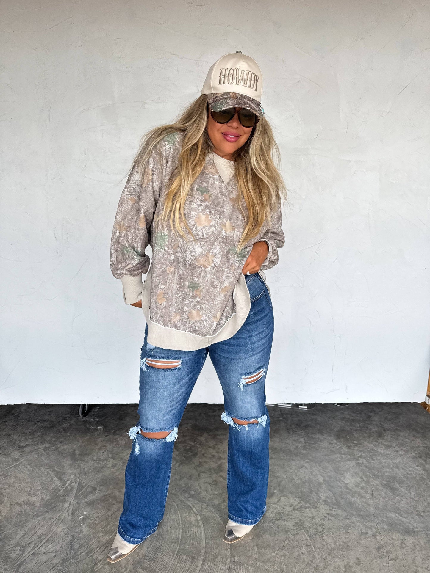 NEW COLORS- ASHLAND STRAIGHT LEG DISTRESSED JEANS