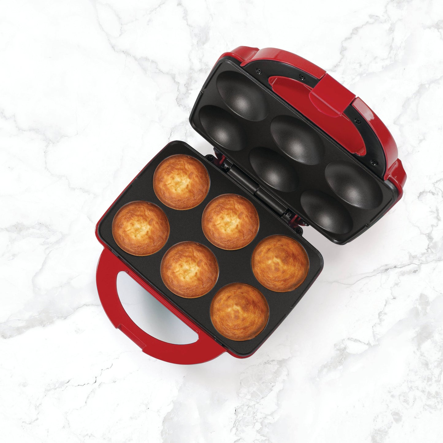 Holstein Housewares Cupcake Maker 6 Full Size Muffins