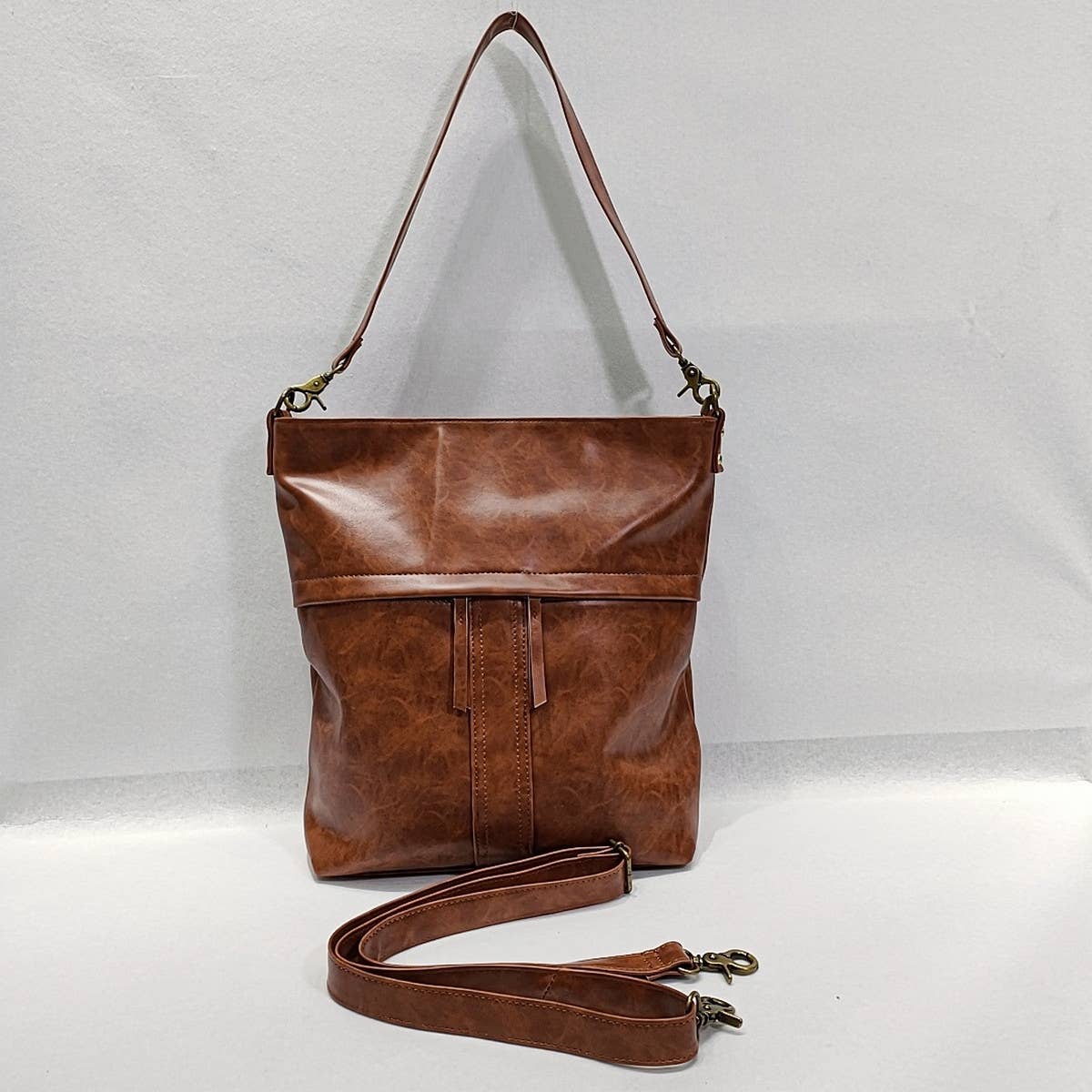 RETRO OIL WAX LEATHER ONE-SHOULDER CROSSBODY BAG_CWAB0920