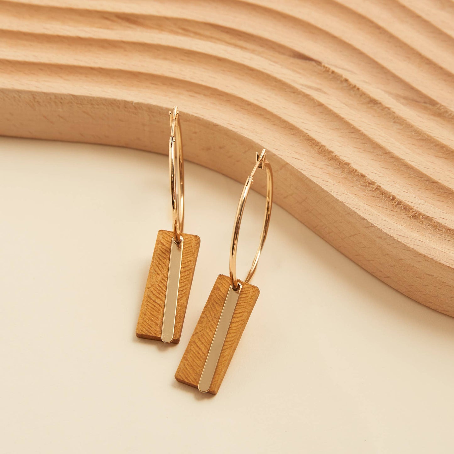 Jolie Wooden Bar Gold Hoop Earrings