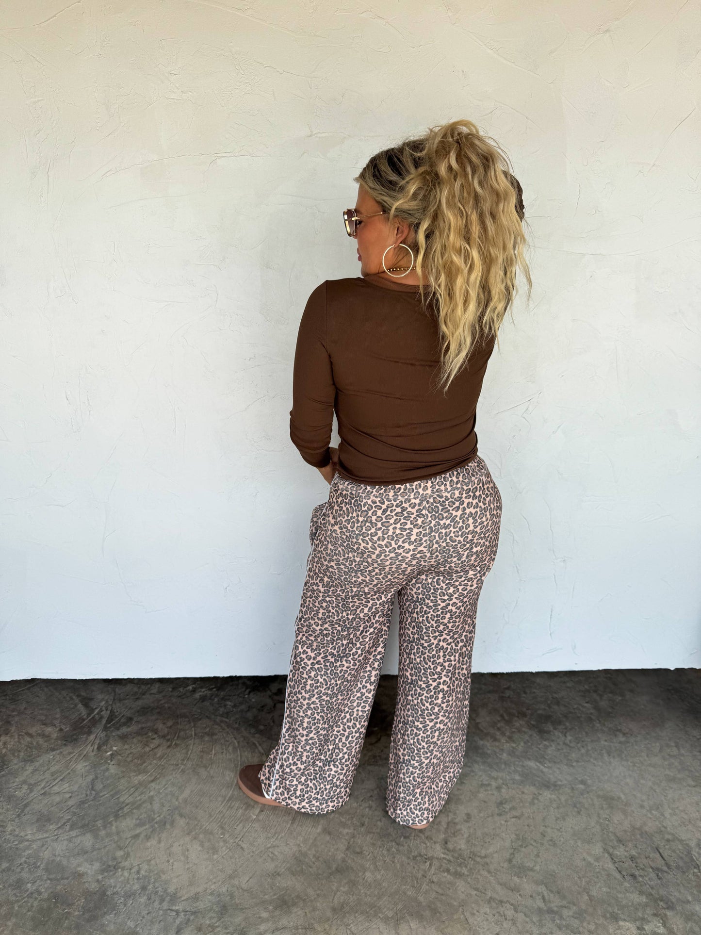 FALL BROOKLYN SNAP HENLEY TOP
