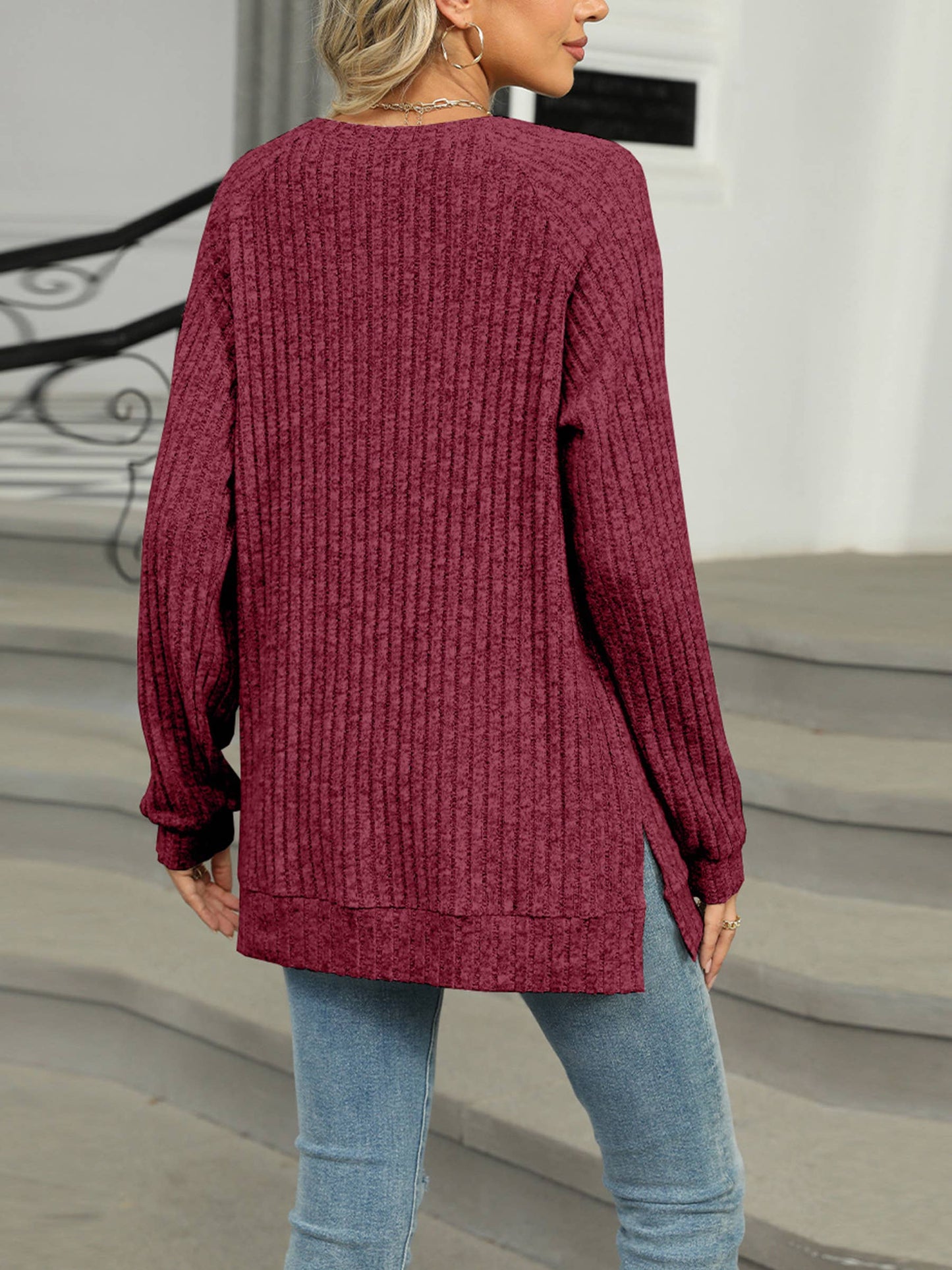 Round Neck Solid Color Split Top