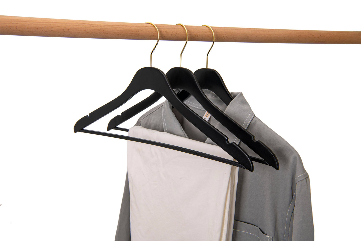 WS70 Ultra Slim Suit Hangers with Pant Bar Black/gold - 100